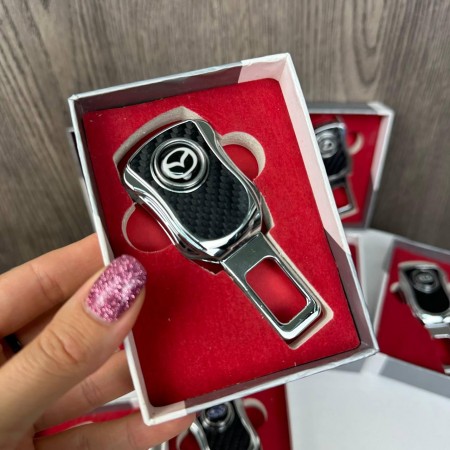 Переходник ремня безопасности на подарок в коробочке Toyota, BMW, Lexus, Mazda, Nissan, Subaru заглушка Mazda