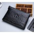 Большой мужской кожаный кошелек рептилия черный. Клатч из натуральной кожи под рептилию