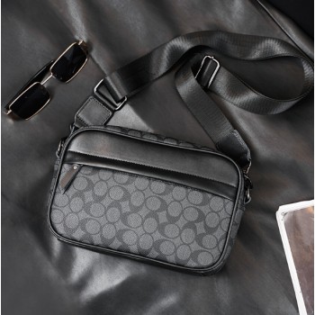 Мужская сумка барсетка повседневная стиль Coach через плечо