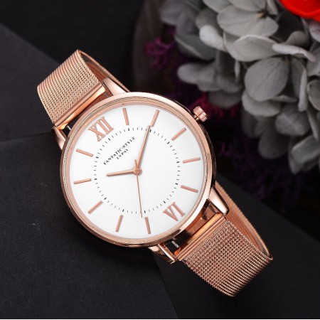 Стильные женские наручные часы Золото с белым