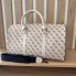 Женская сумка стиль Guess , сумочка городская для зала фитнеса, дорожная молочная Гесс